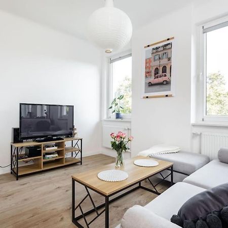 Ferienwohnung Ciche Studio, Blisko Metra Politechnika, Parking Warschau Exterior foto